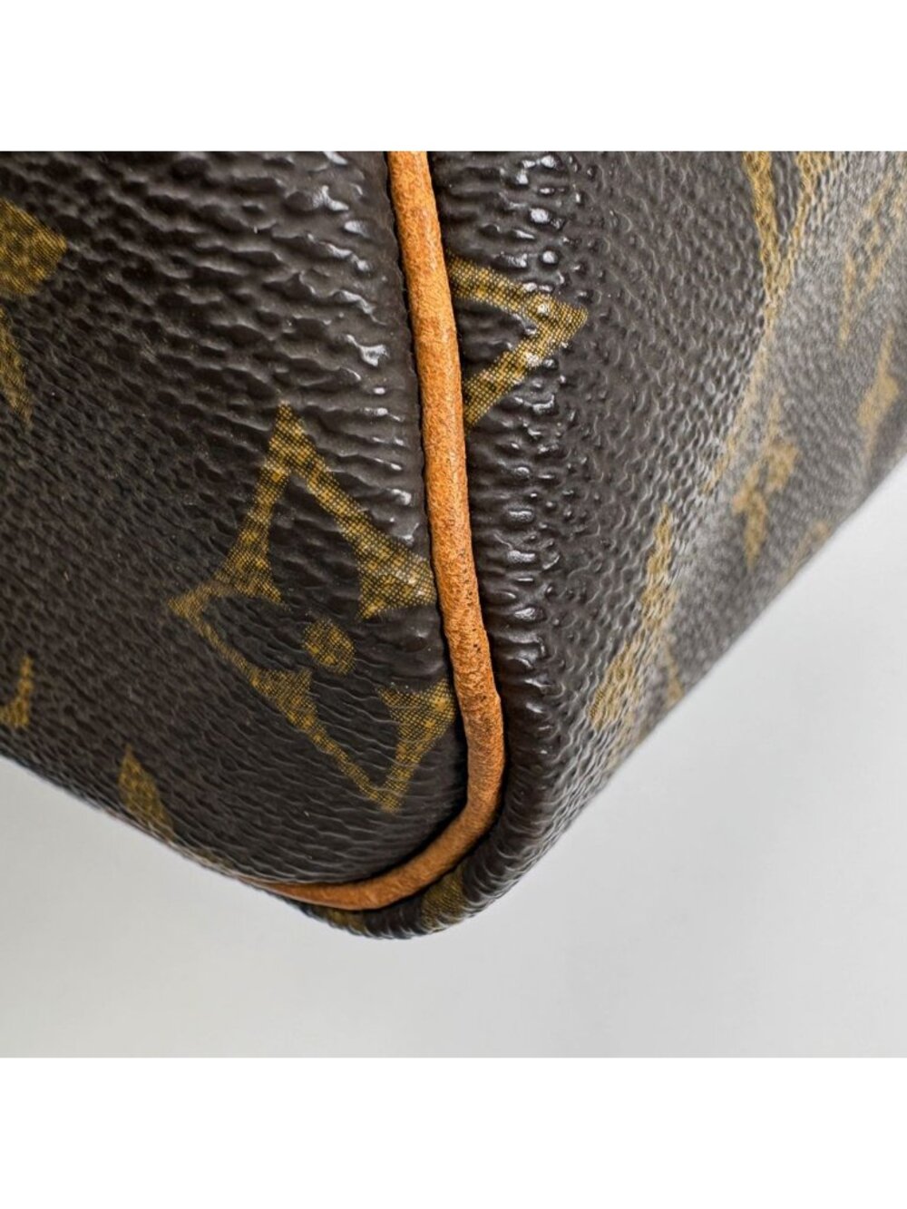 Louis Vuitton Speedy 30 Boston Bag Monogram Brown - Picture 4 of 9